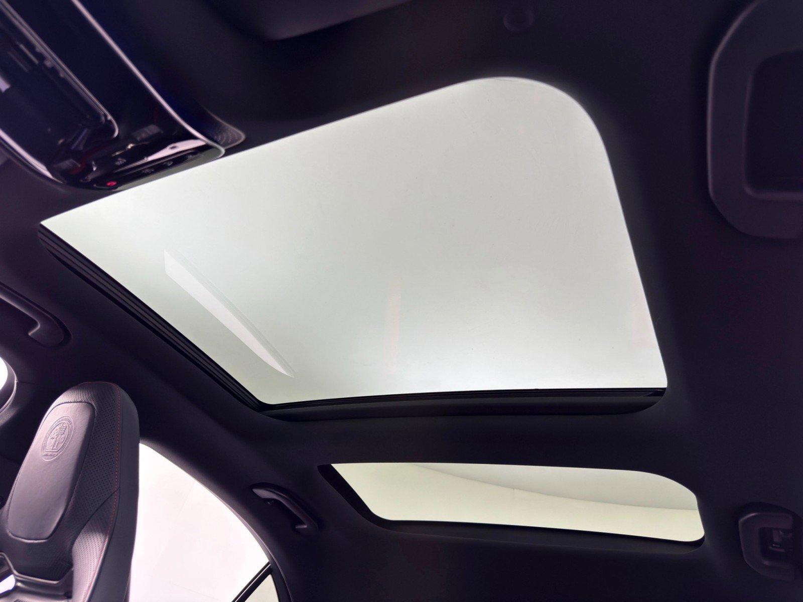 Used 2024 Mercedes-Benz C 63 AMG S image 12