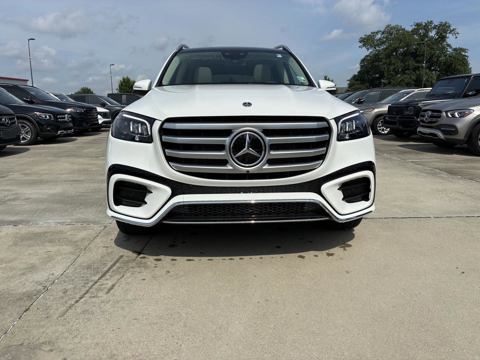 Certified 2026 Mercedes-Benz GLS 450 4MATIC image 2