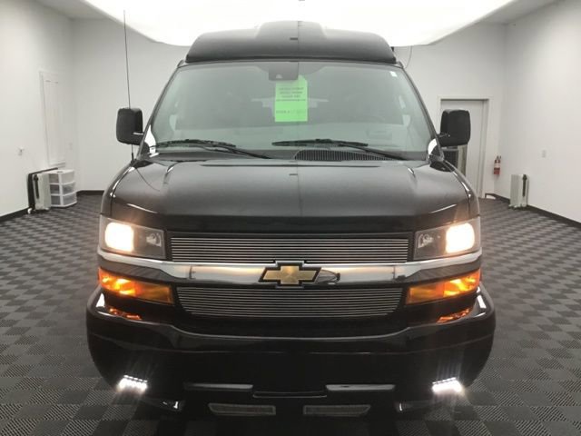 Used 2021 Chevrolet Express 3500 LS w/ Chrome Appearance Package image 14