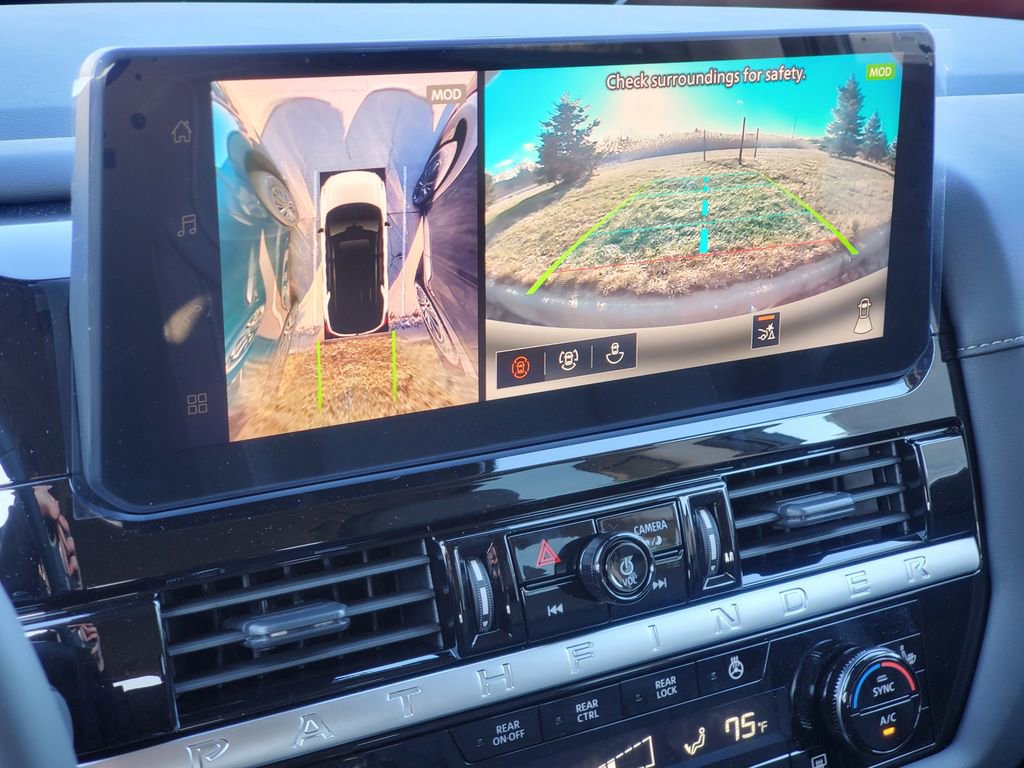 New 2026 Nissan Pathfinder SL image 20