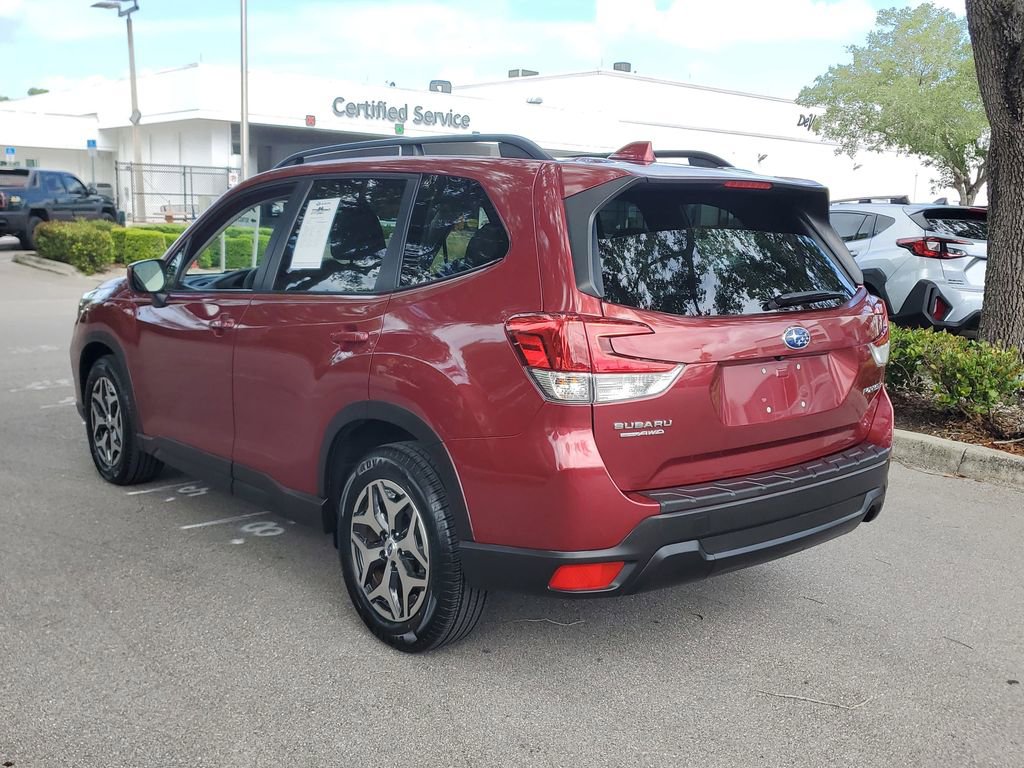 Used 2021 Subaru Forester Premium w/ Popular Package #1 image 3