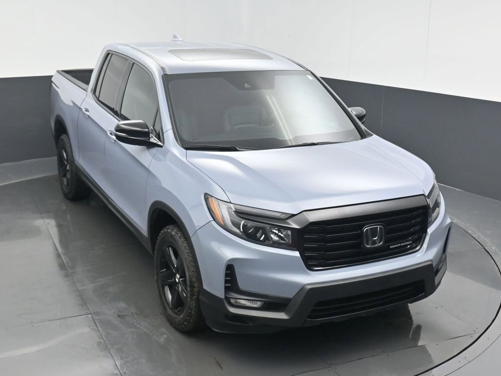 Used 2023 Honda Ridgeline Black Edition image 3