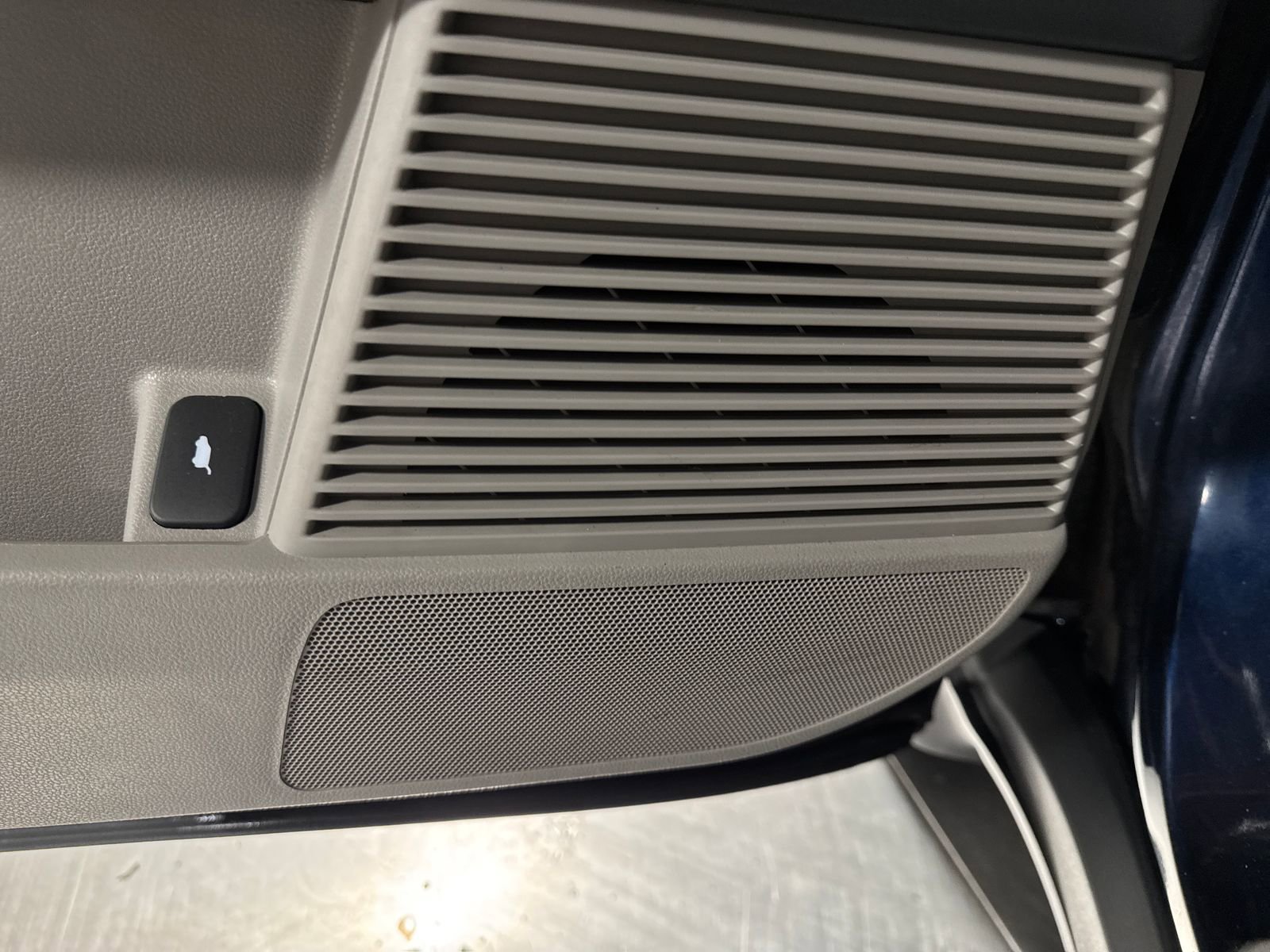 Used 2015 Honda Pilot EX-L image 25