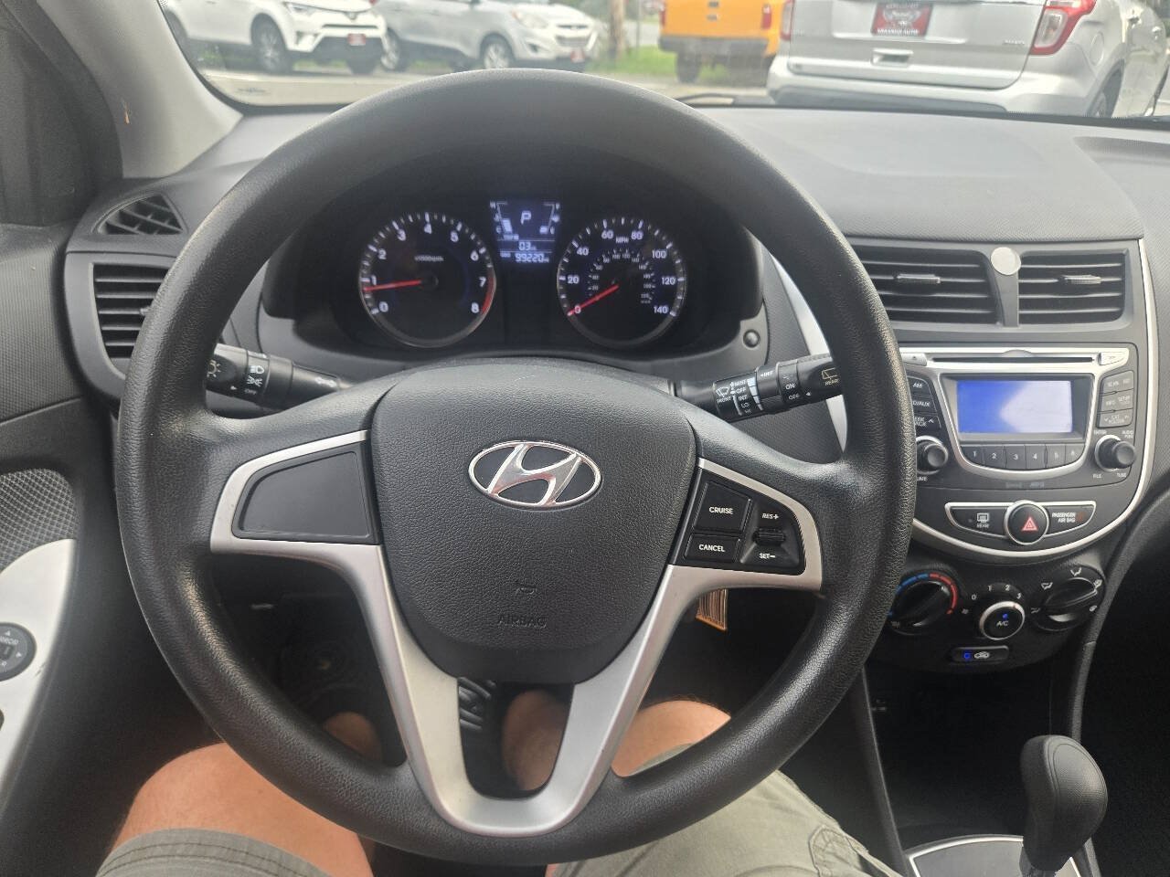 Used 2013 Hyundai Accent GS FWD image 39