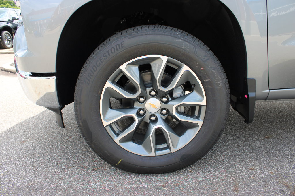 New 2026 Chevrolet Silverado 1500 LT w/ Safety Package AWD/4WD image 30