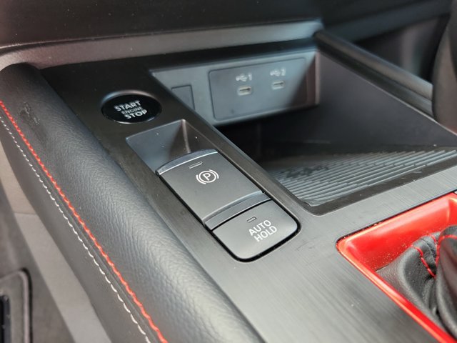 Used 2025 Nissan Kicks SR FWD image 15