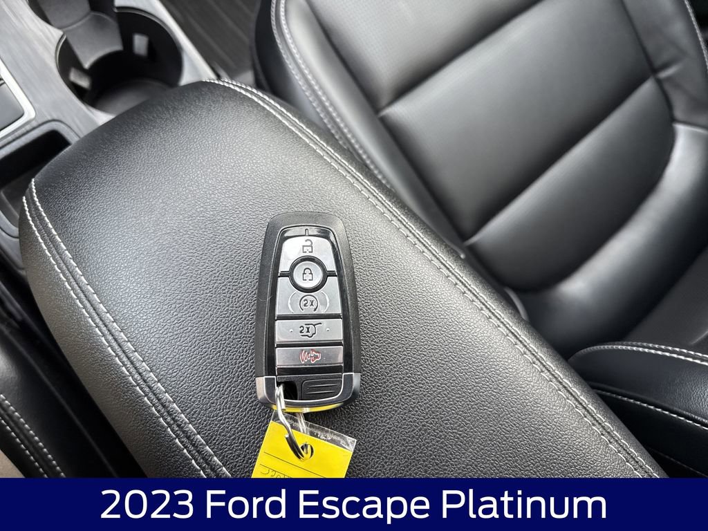 Used 2023 Ford Escape Platinum image 28