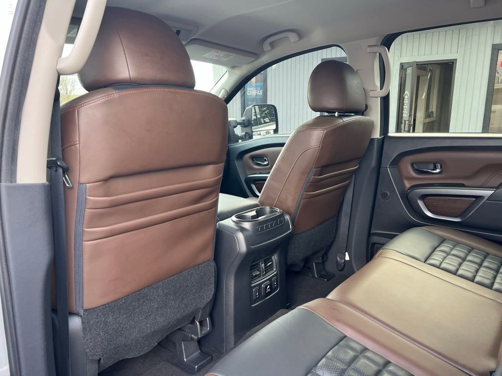 Used 2016 Nissan Titan Platinum Reserve image 19