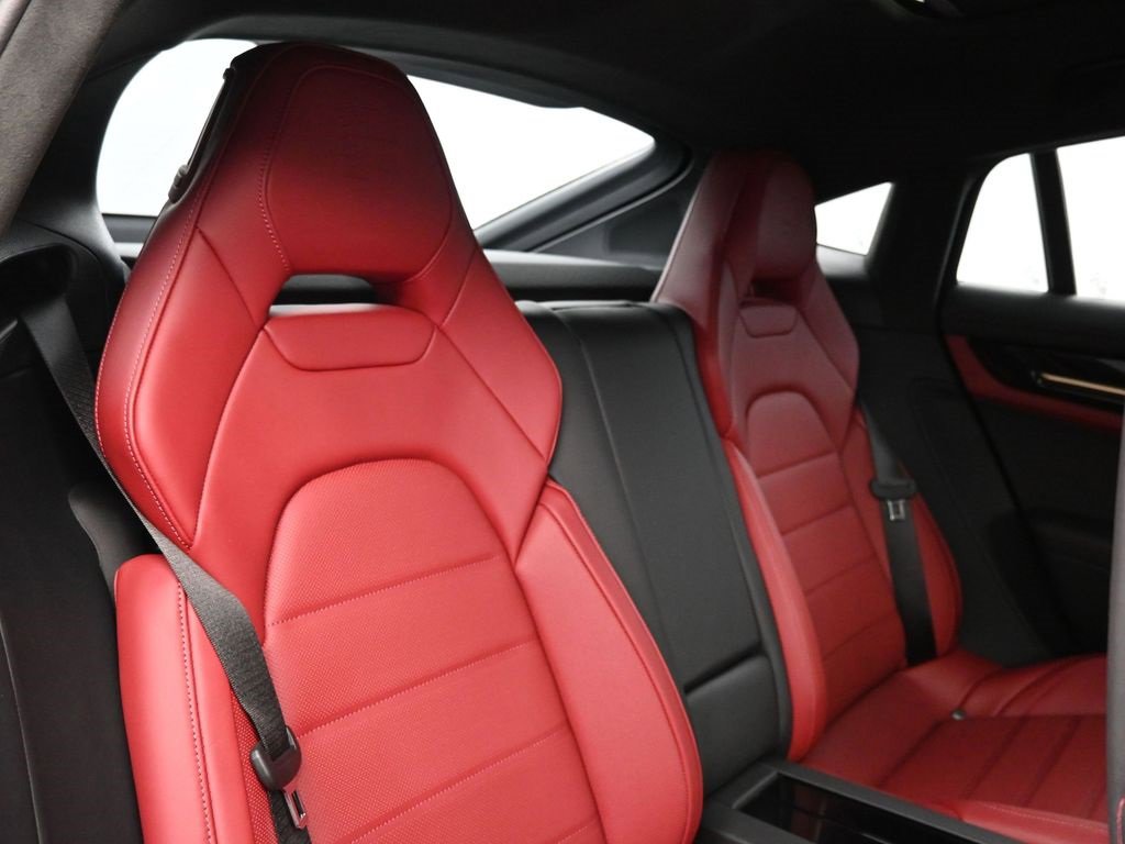 Certified 2025 Porsche Panamera Turbo image 26
