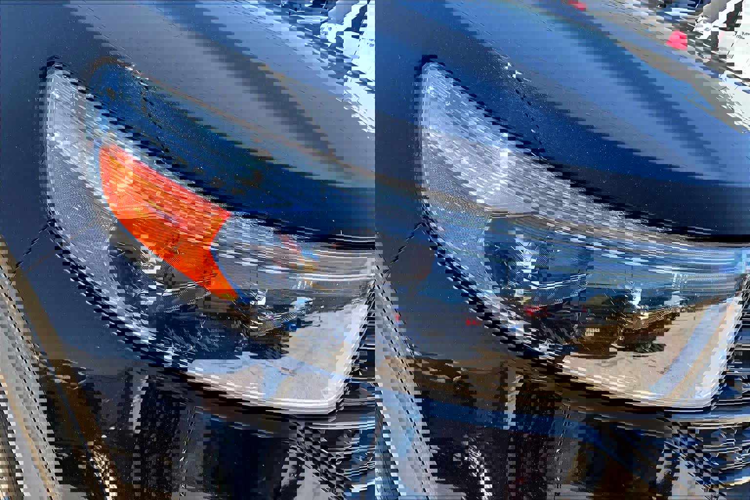 Used 2022 Ford Explorer XLT w/ Equipment Group 202A image 27