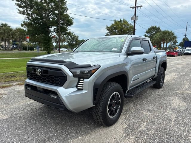 Used 2025 Toyota Tacoma TRD Off-Road w/ TRD Off Road Upgrade Package AWD/4WD image 7