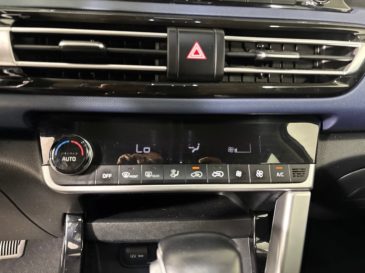 Used 2022 Kia Seltos S FWD image 15