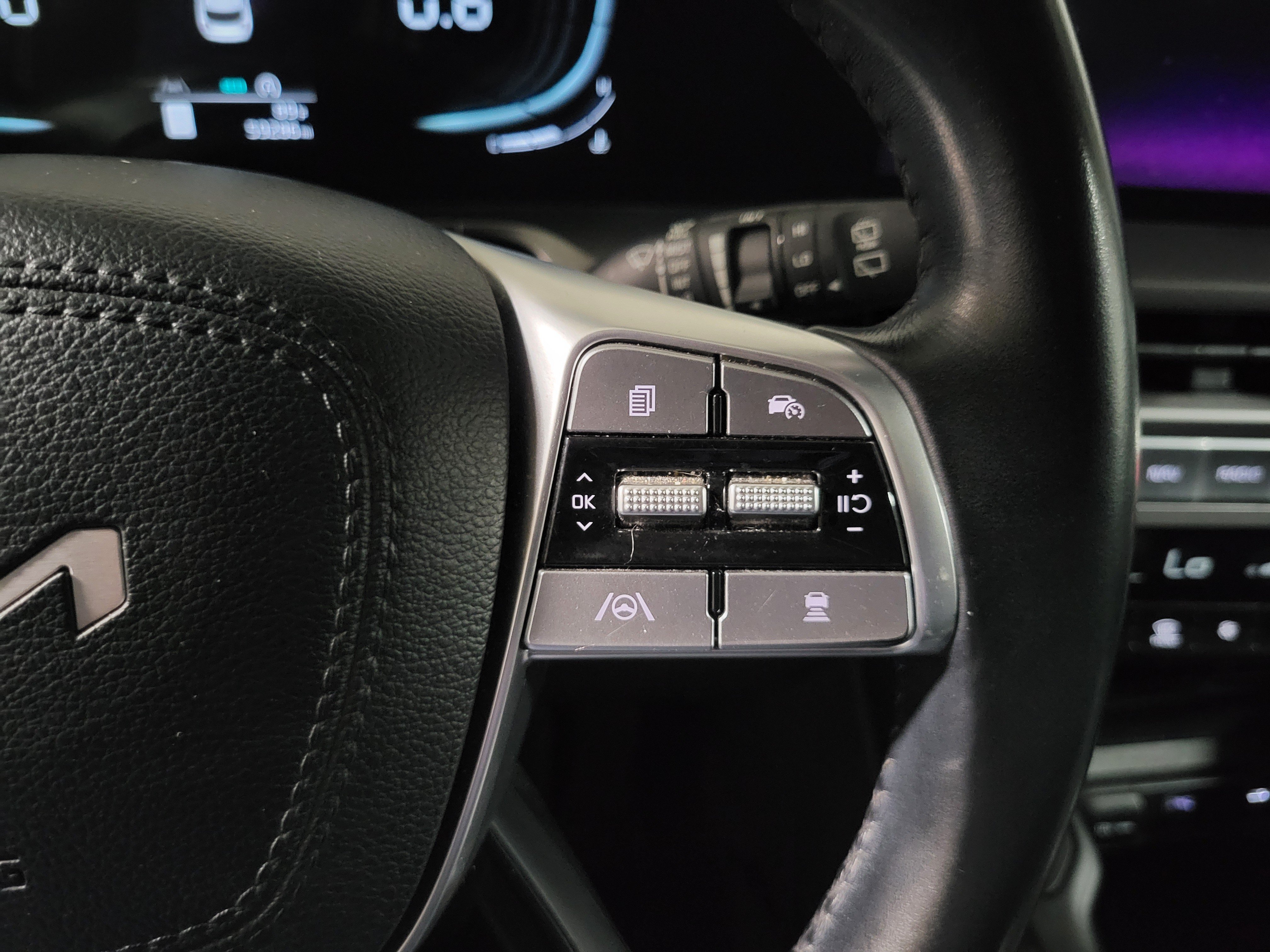 Used 2023 Kia Telluride S AWD/4WD image 26