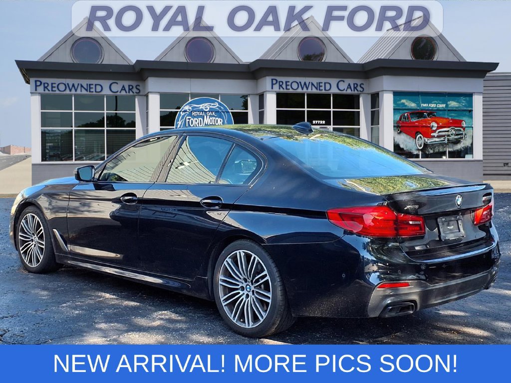 Used 2019 BMW M550i xDrive AWD/4WD image 2