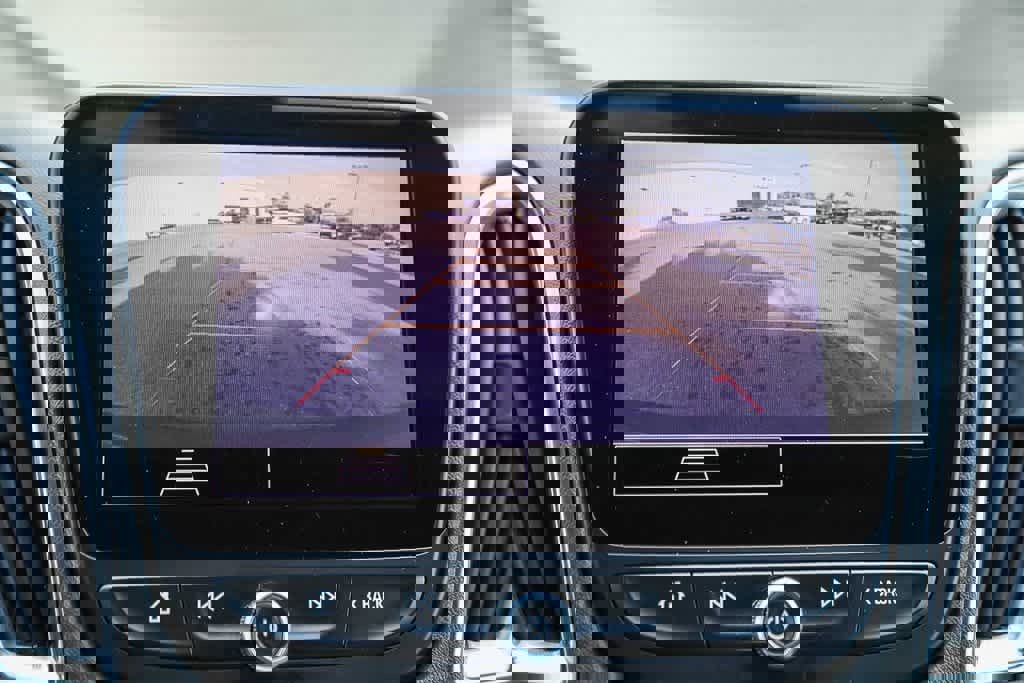 Used 2021 Chevrolet Malibu LT image 20