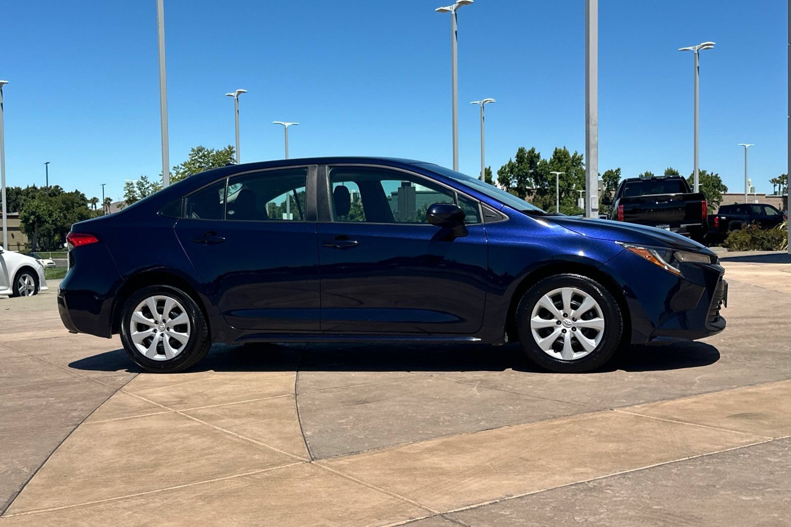 Certified 2024 Toyota Corolla LE FWD image 3