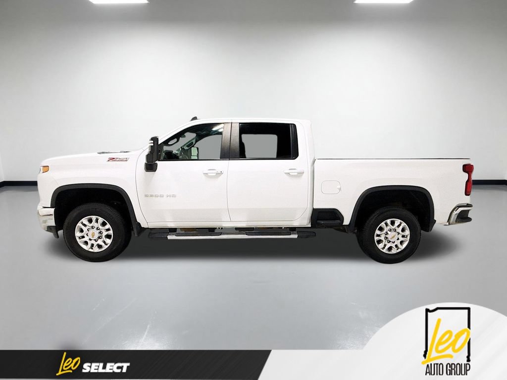 Used 2023 Chevrolet Silverado 2500 LT w/ Convenience Package AWD/4WD image 11