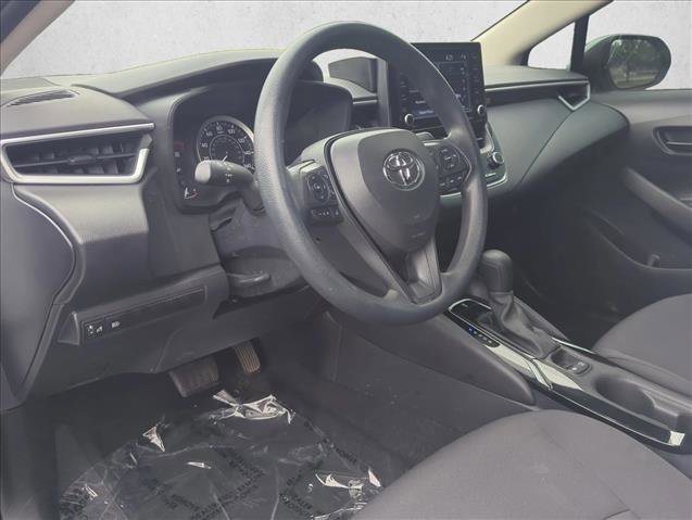 Certified 2022 Toyota Corolla LE FWD image 9