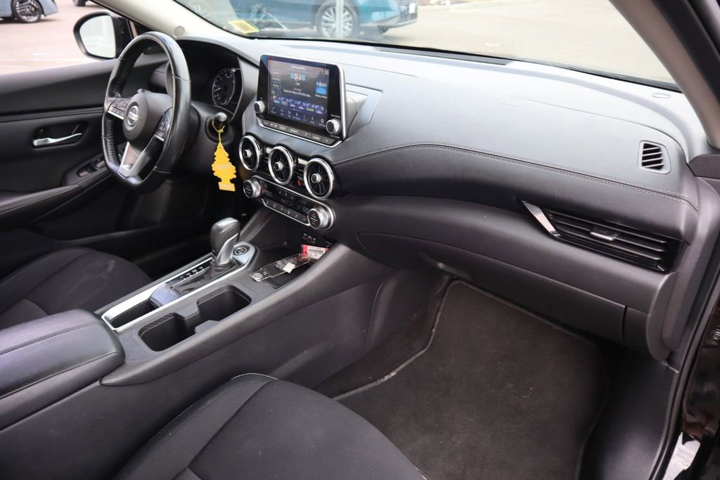 Certified 2022 Nissan Sentra SV w/ All-Weather Package image 26