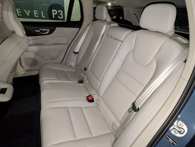 New 2026 Volvo V60 B5 Cross Country Plus w/ Climate Package AWD/4WD image 26