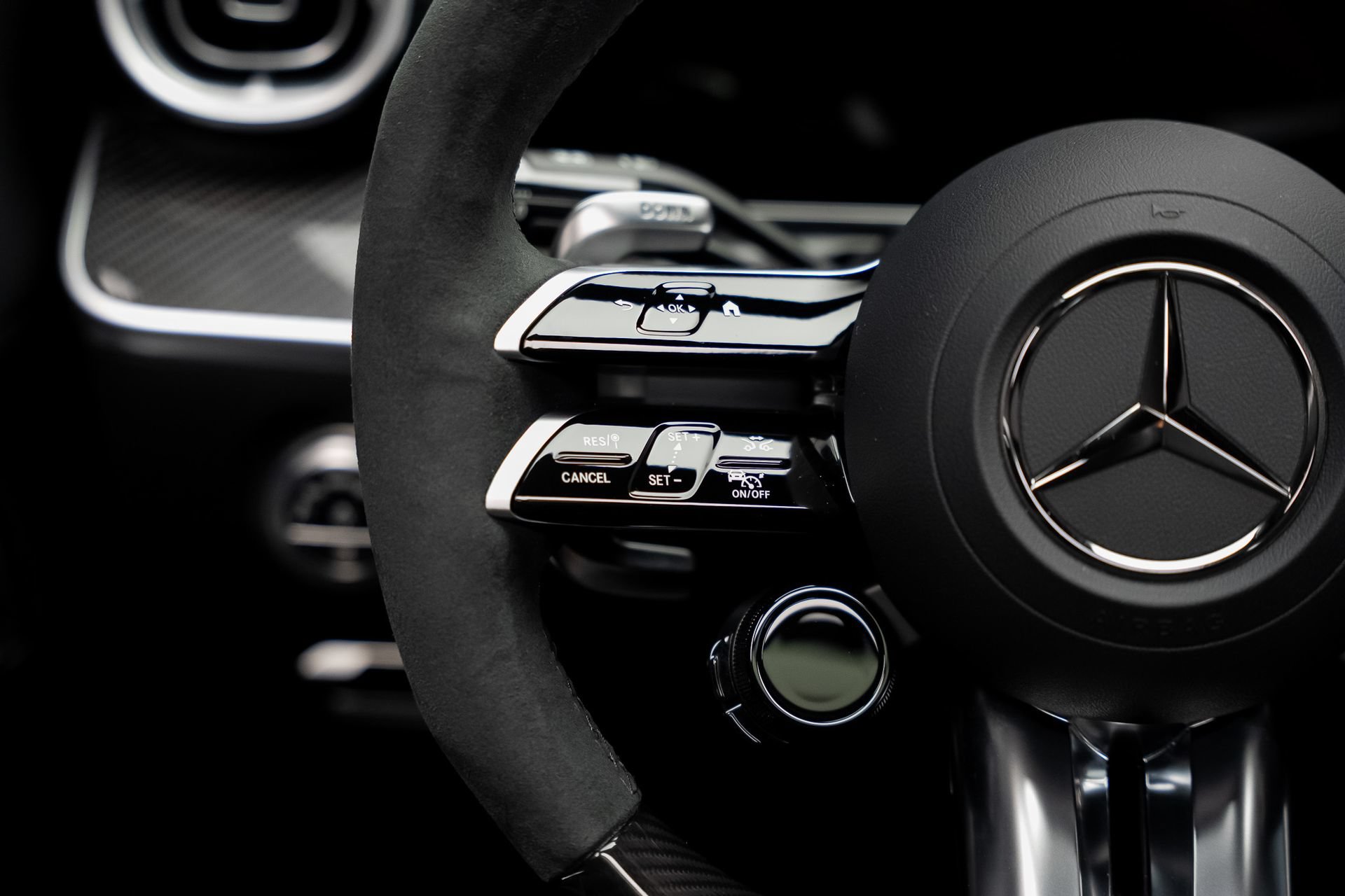Used 2025 Mercedes-Benz C 36 AMG S image 48