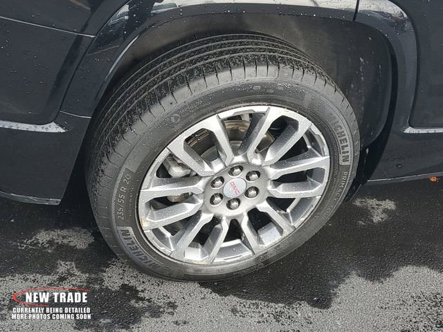 Certified 2023 GMC Acadia Denali w/ Denali Ultimate Package image 5