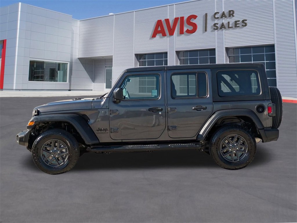 Used 2024 Jeep Wrangler Sport S image 10