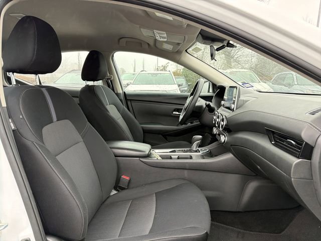 Used 2024 Nissan Sentra SV image 18