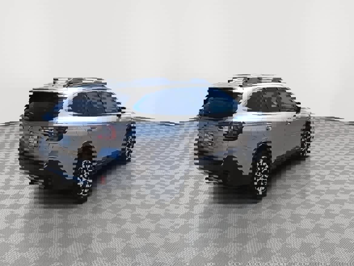 Used 2020 Subaru Outback Limited image 8