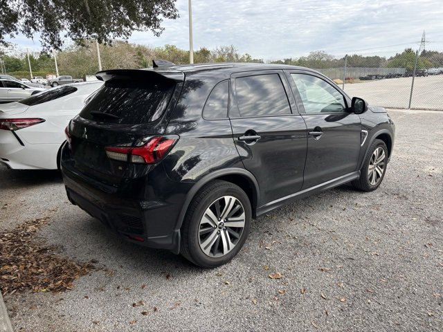 Used 2021 Mitsubishi Outlander Sport SE image 3