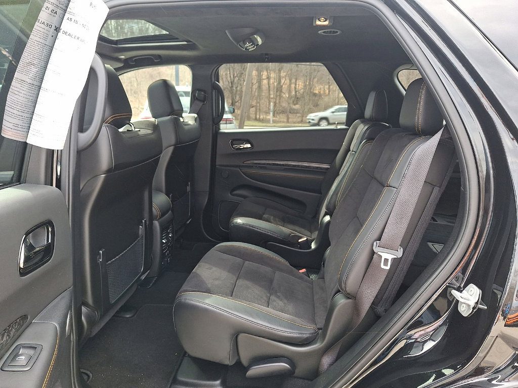 Certified 2023 Dodge Durango R/T w/ Hemi Orange Plus Package image 19