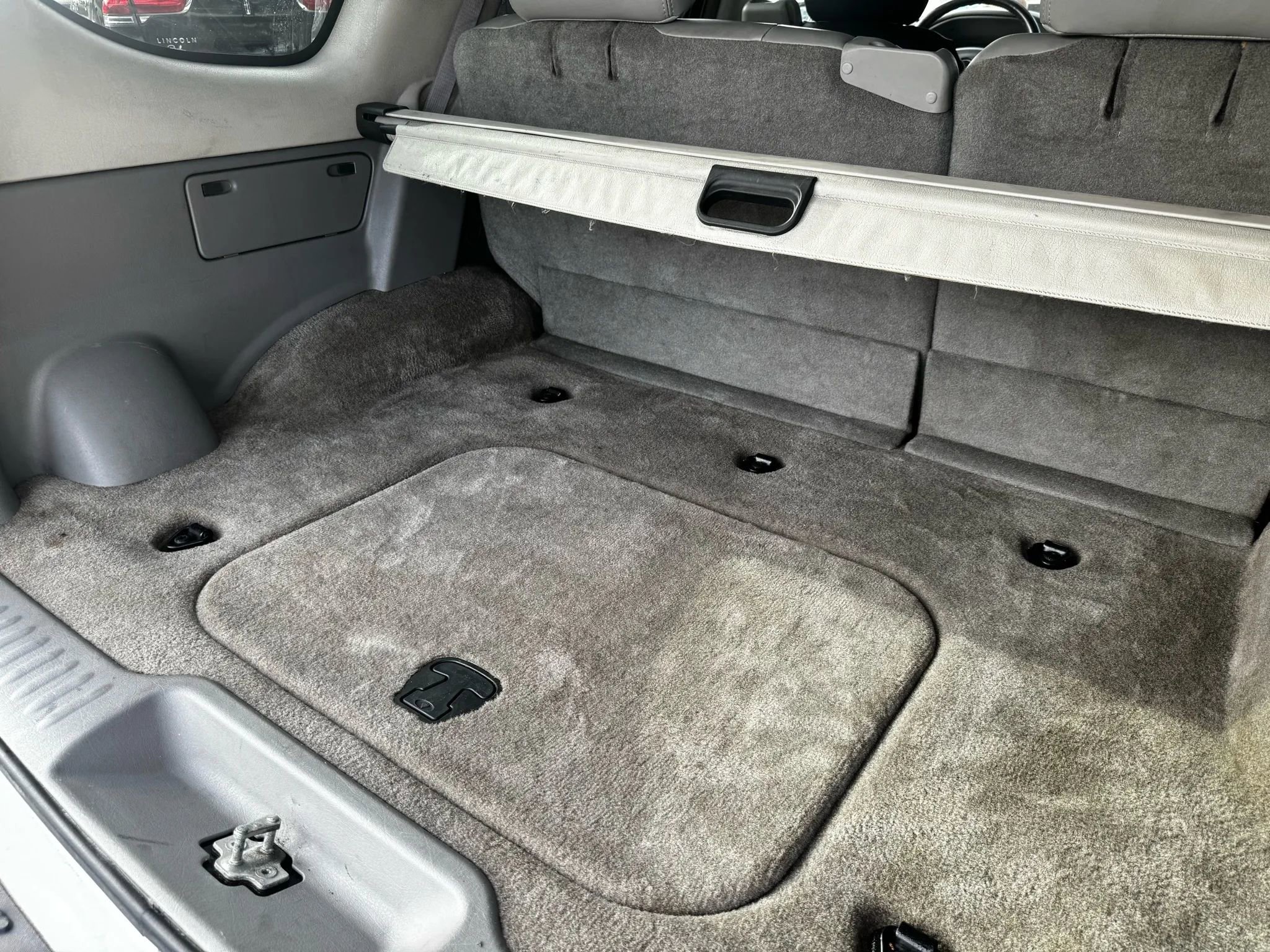 Used 2006 GMC Envoy SLT image 6