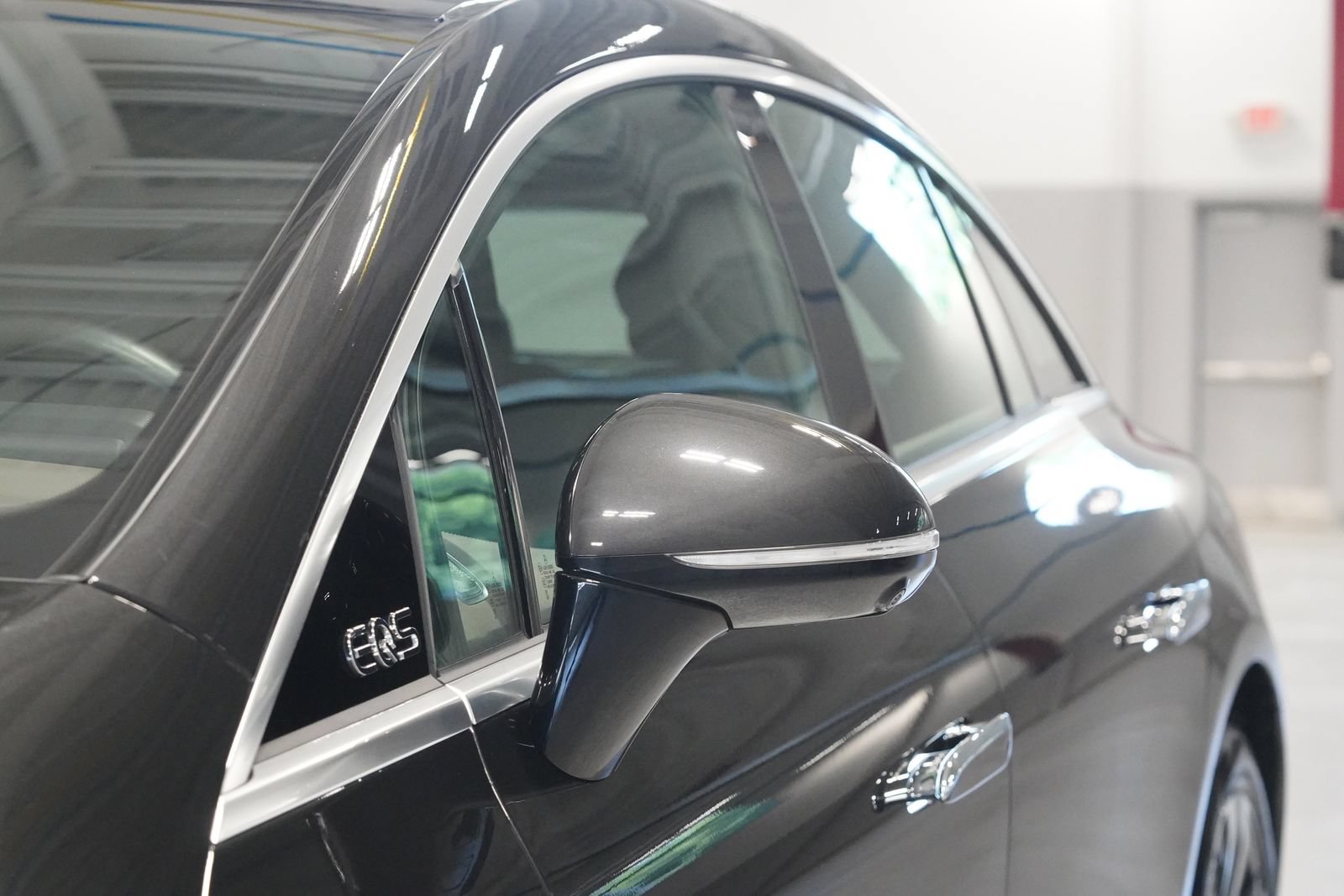 Used 2023 Mercedes-Benz EQS 450+ 4MATIC Sedan image 7