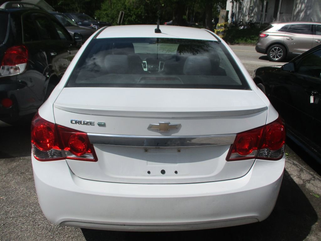Used 2013 Chevrolet Cruze Eco FWD image 5