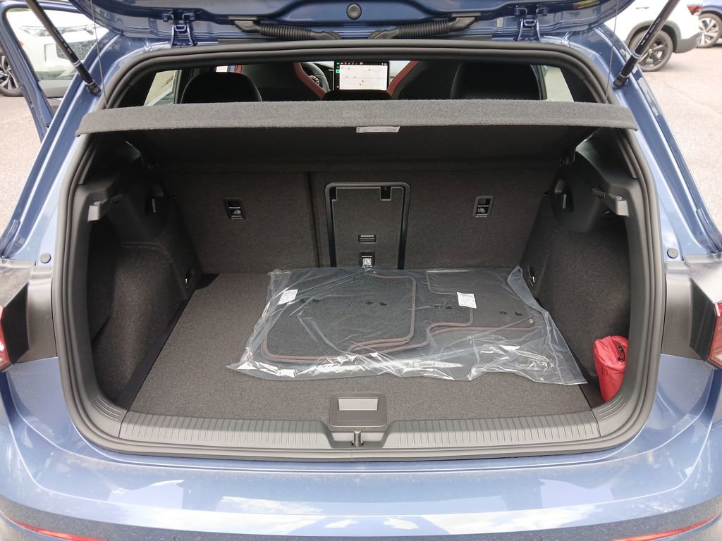 New 2025 Volkswagen GTI SE image 23