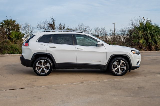 Used 2020 Jeep Cherokee Limited image 4