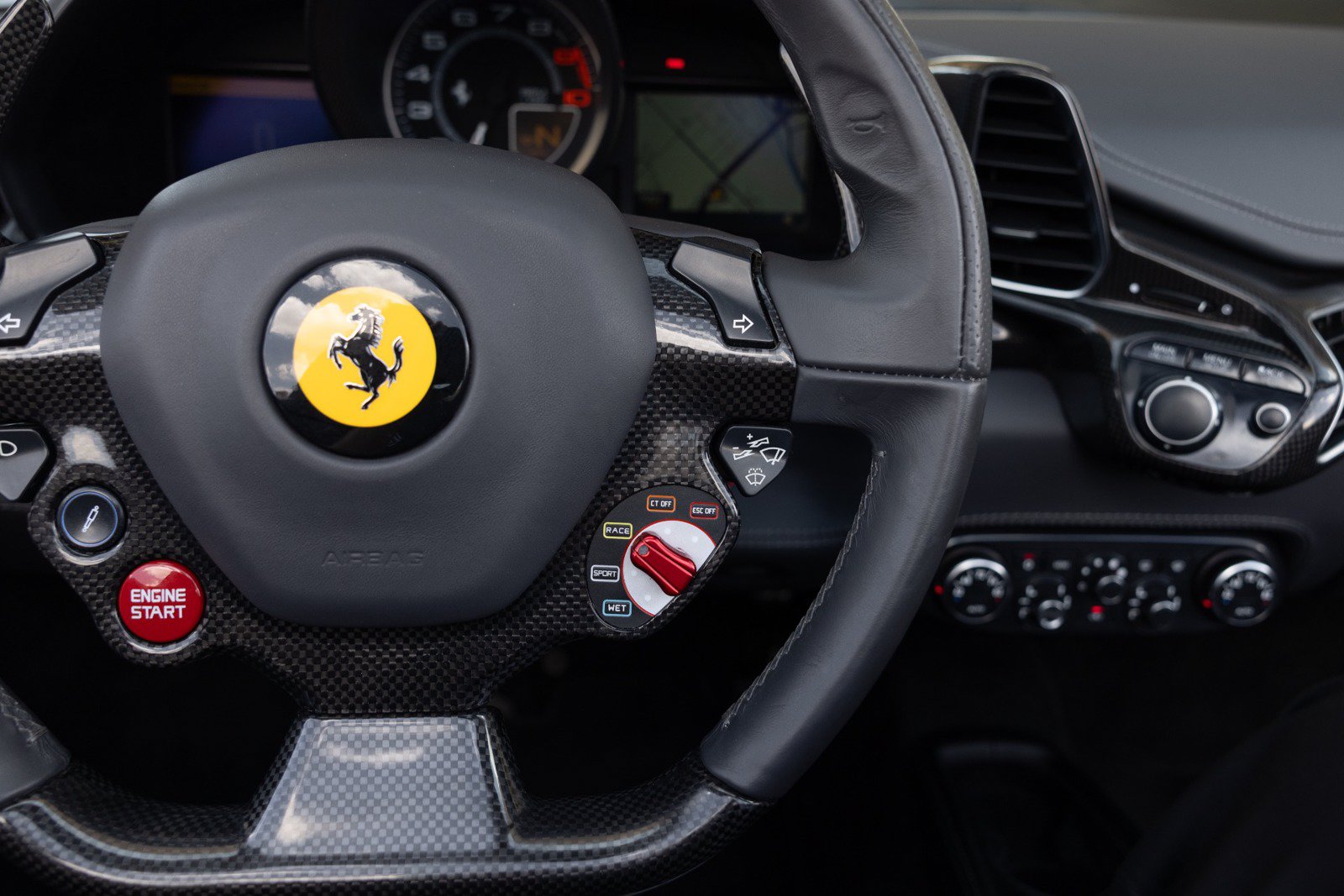Used 2012 Ferrari 458 Spider RWD image 48