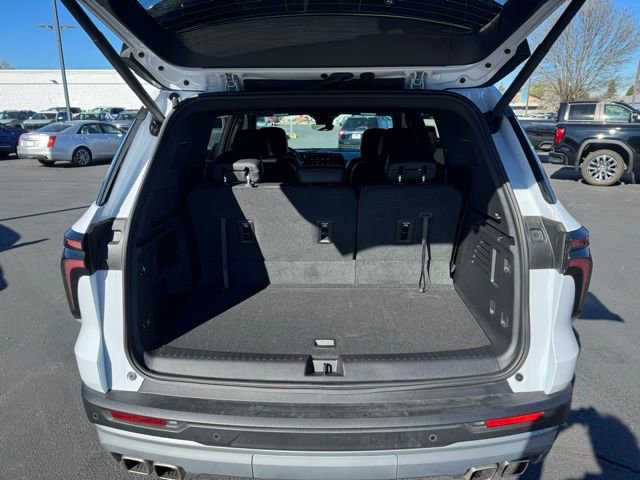 Used 2026 Chevrolet Traverse Z71 w/ Enhanced Driving Package AWD/4WD image 20