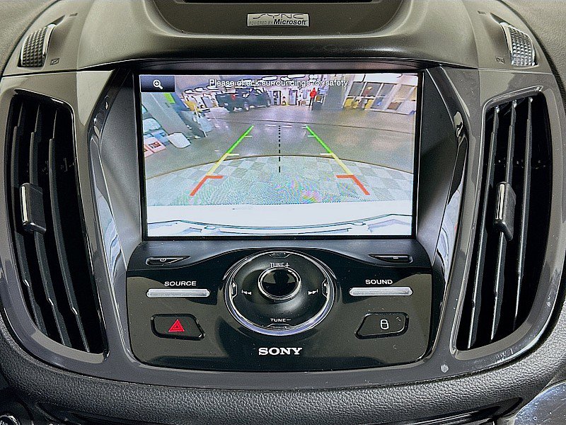 Used 2015 Ford Escape Titanium w/ Equipment Group 301A FWD image 16