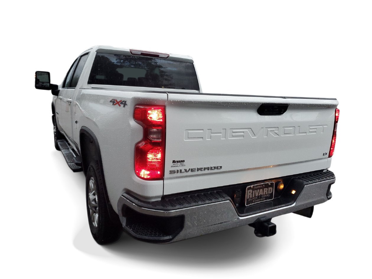 Used 2025 Chevrolet Silverado 2500 LT w/ Convenience Package AWD/4WD image 3