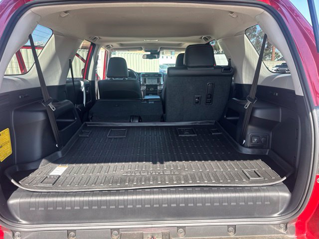 Used 2024 Toyota 4Runner SR5 Premium w/ Moonroof Package AWD/4WD image 43