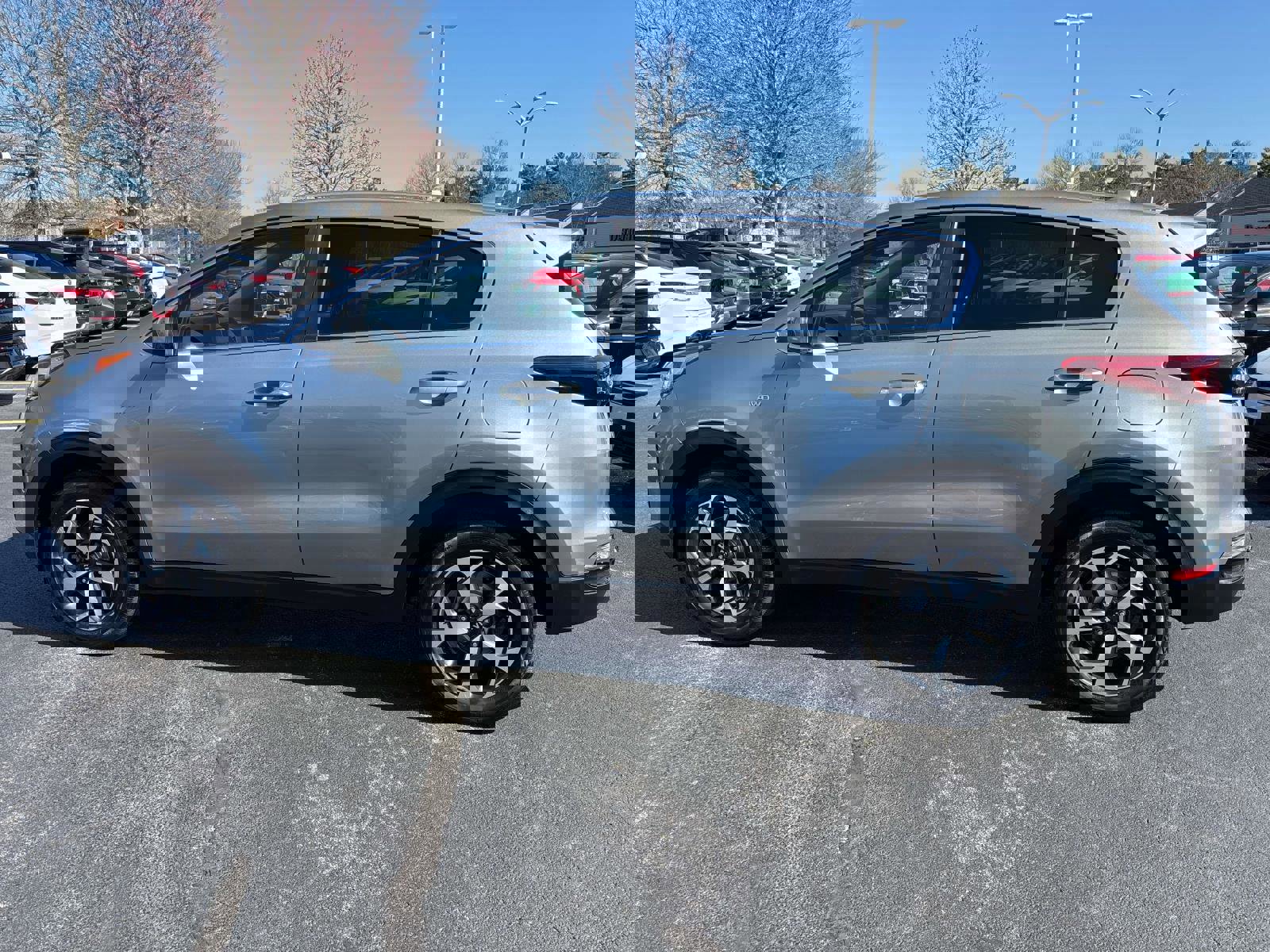 Used 2021 Kia Sportage LX AWD/4WD image 2