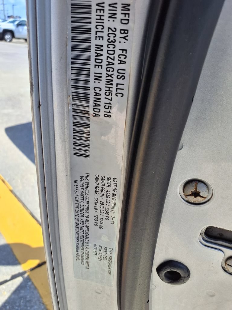 Used 2021 Dodge Challenger SXT RWD image 33