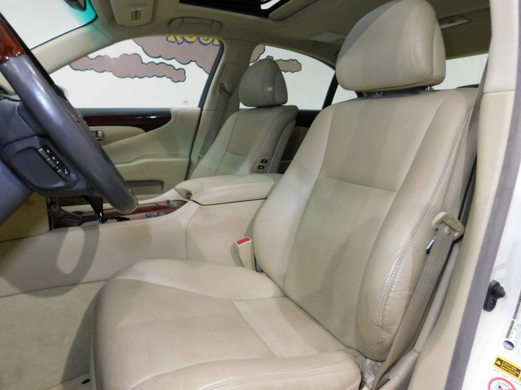 Used 2008 Lexus LS 460 image 37
