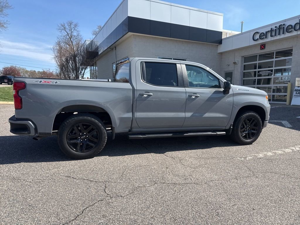 Used 2024 Chevrolet Silverado 1500 RST image 3
