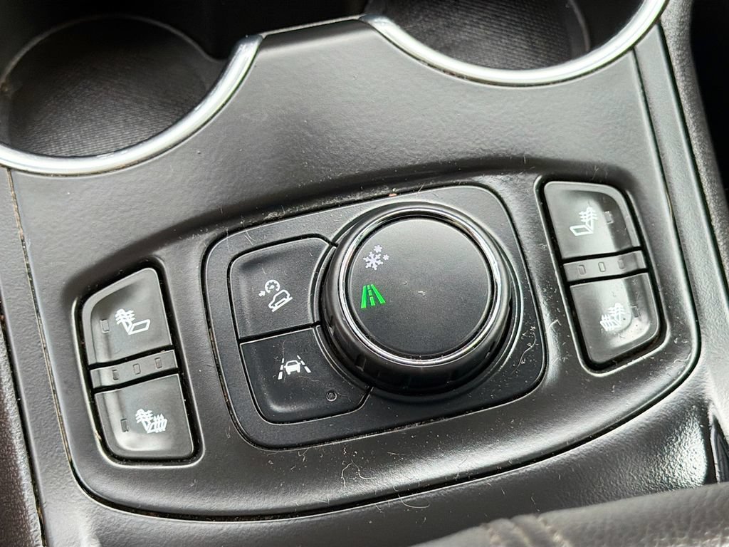 Used 2020 GMC Terrain SLT FWD image 22