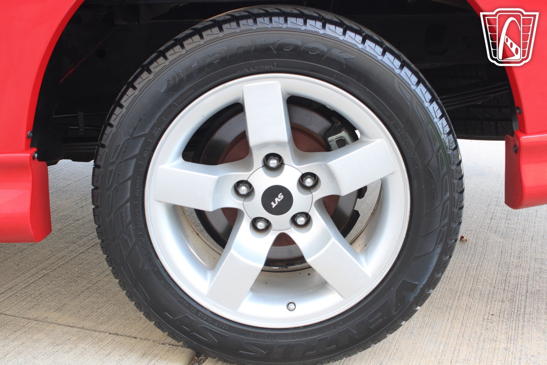 Used 2001 Ford F150 Lightning RWD image 9