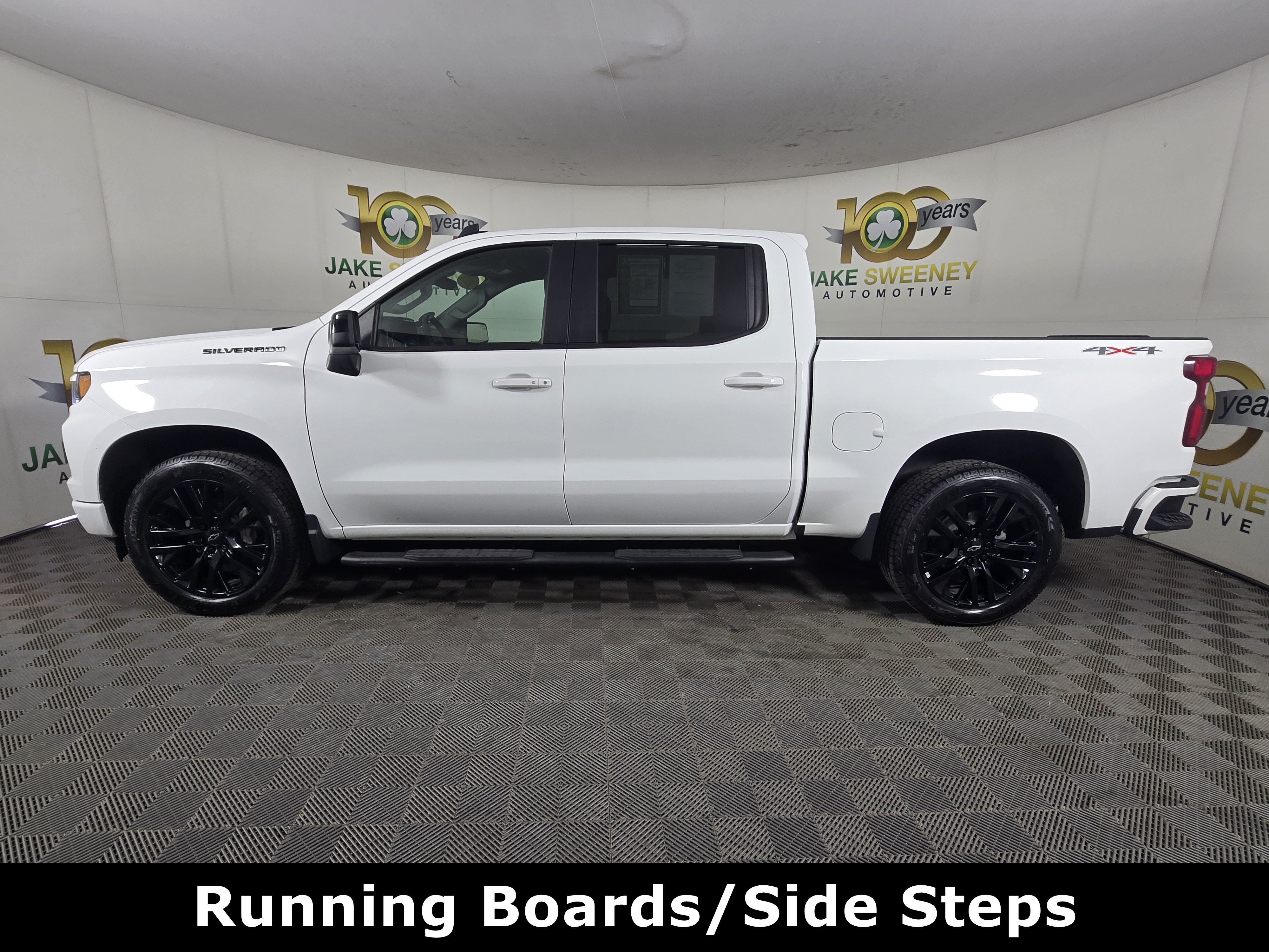 Certified 2024 Chevrolet Silverado 1500 RST w/ Rally Edition AWD/4WD image 4