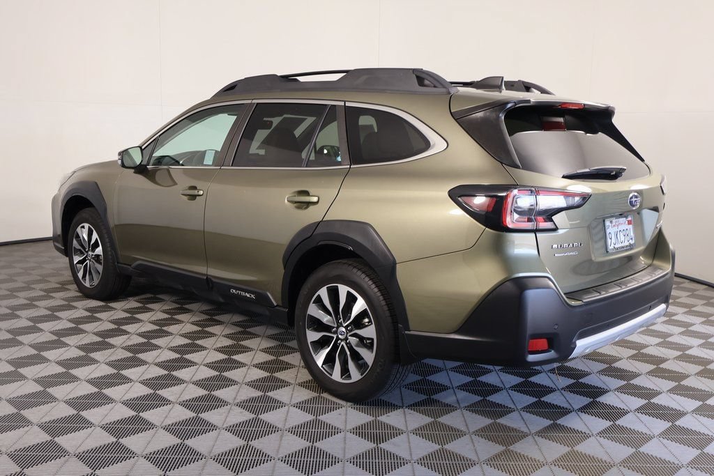 Used 2024 Subaru Outback Limited AWD/4WD image 6