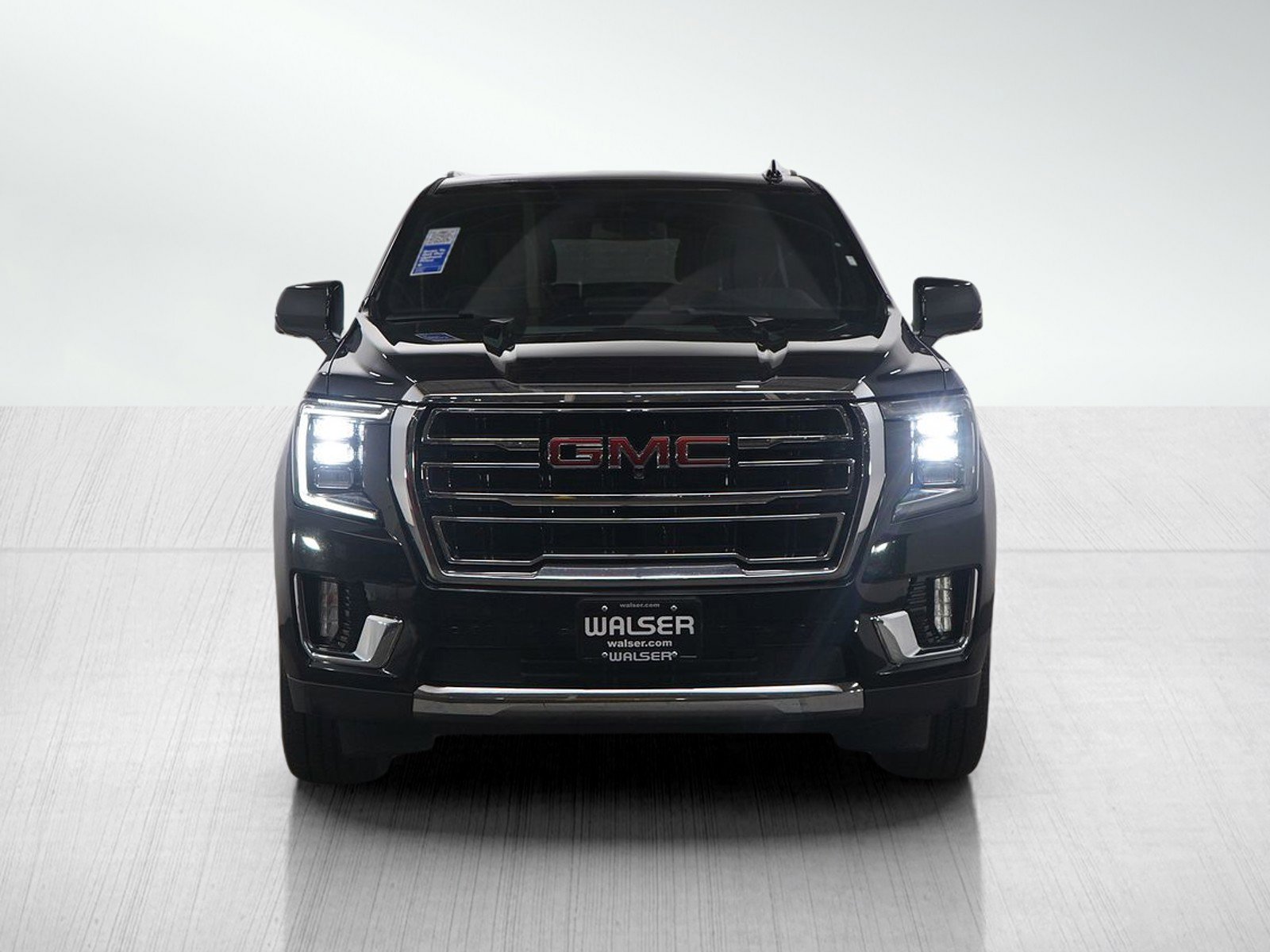 Used 2023 GMC Yukon XL SLT image 8